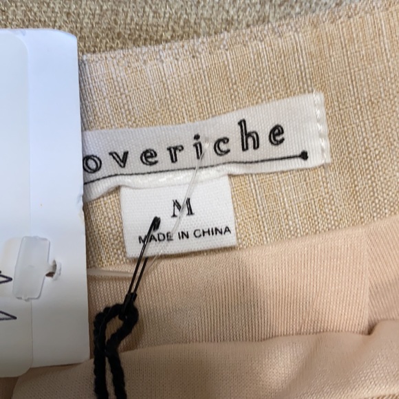 BNWT LOVERICHE taupe shorts size medium - Picture 3 of 4